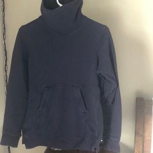 EUC Lululemon Scuba Pullover Navy Size 4